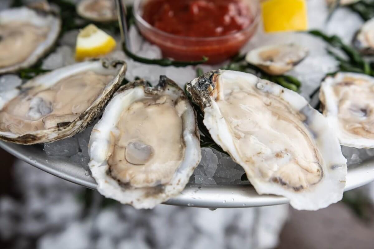 9 Nashville Oyster Happy Hours You’ve Gotta Try